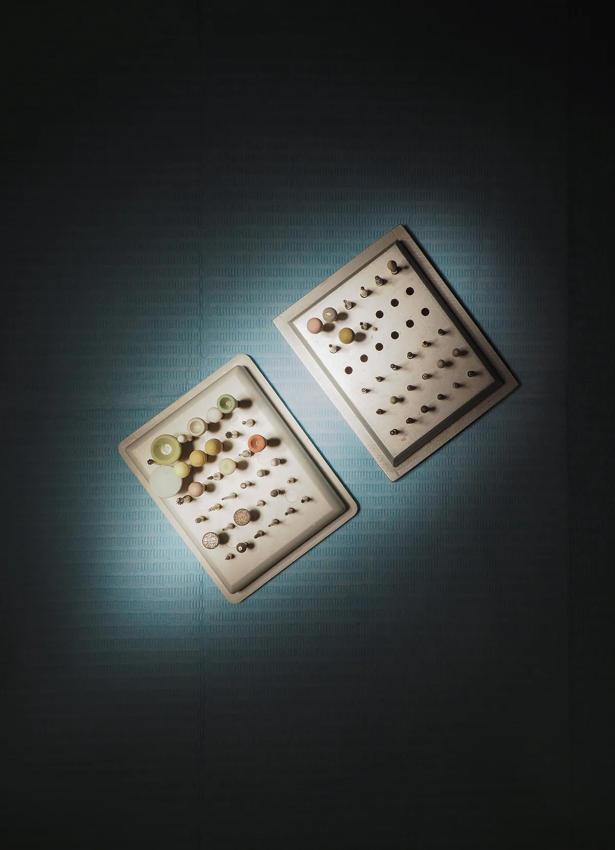alt1